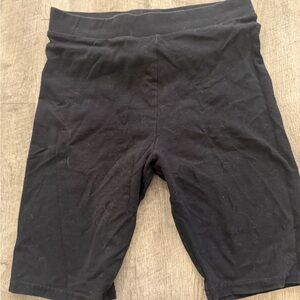 H&M divided biker shorts
